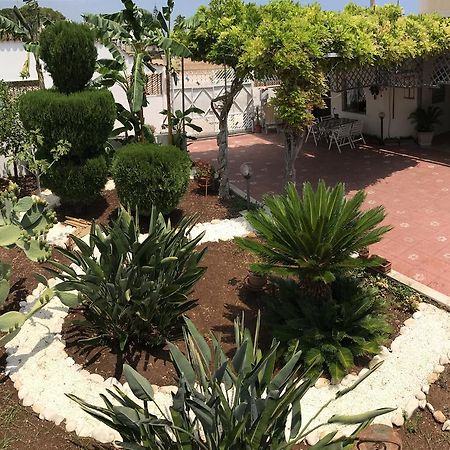 فيلا Casa Vacanze Robinson أفولا المظهر الخارجي الصورة