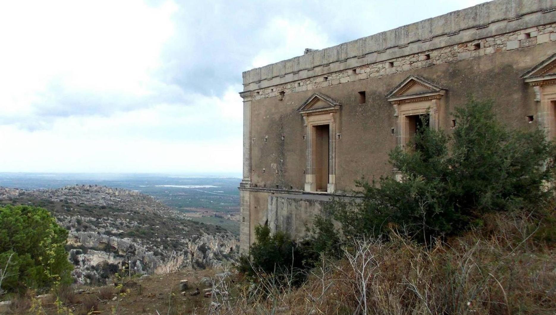 فيلا Casa Vacanze Robinson أفولا المظهر الخارجي الصورة