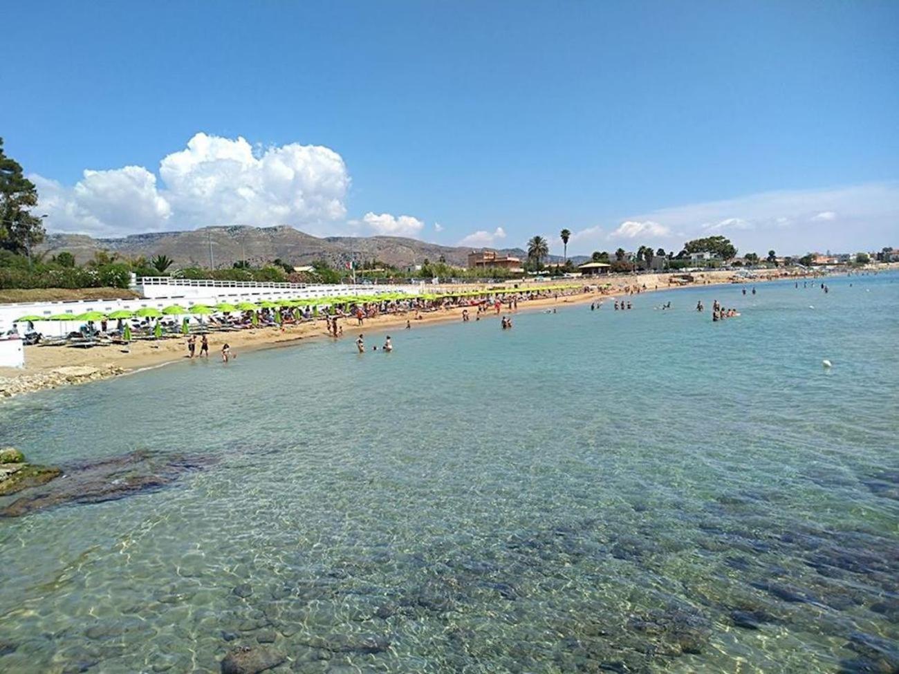 فيلا Casa Vacanze Robinson أفولا المظهر الخارجي الصورة